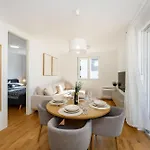 Luxury Niko - Garage Space And Panoramic View شقة