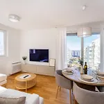 شقة Luxury Niko - Garage Space And Panoramic View