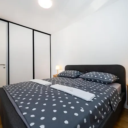 Luxury Niko - Garage Space And Panoramic View Lejlighed Zadar
