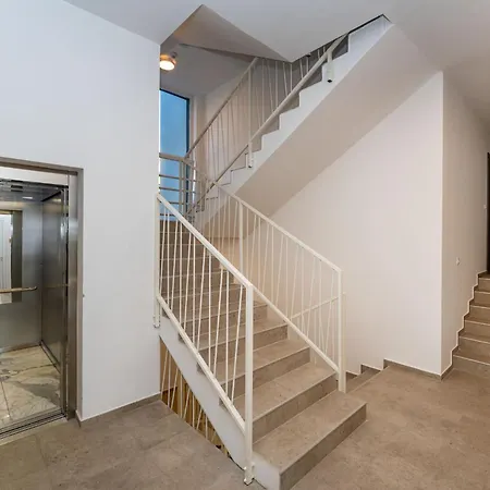 Appartement Luxury Niko - Garage Space And Panoramic View Zadar