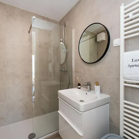 Appartement Luxury Niko - Garage Space And Panoramic View