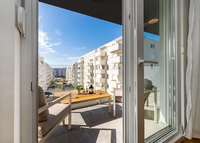 Apartment Luxury Niko - Garage Space And Panoramic View *