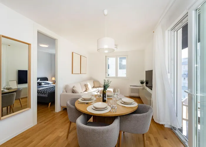 Luxury Niko - Garage Space And Panoramic View Apartman