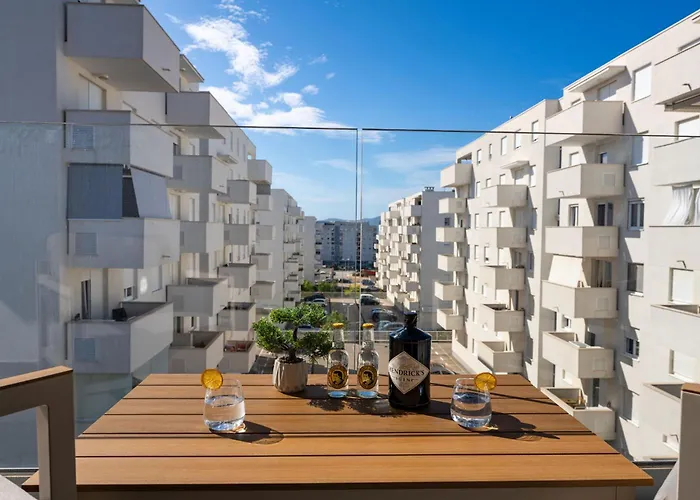 Luxury Niko - Garage Space And Panoramic View